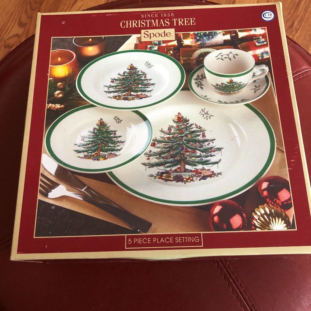 Spode Christmas Tree 5 Piece Place Setting

Due to weight cannot be combined